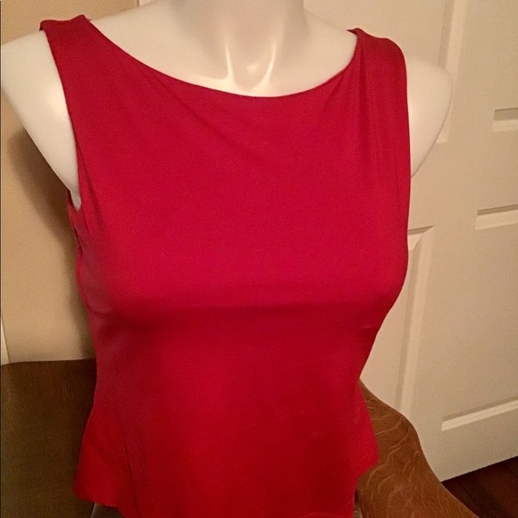 BEAUTIFUL TRUE RED SLEEVELESS TOP FROM MACYS♥️LINED IN BUST AS SHOWN IN PICS. - Picture 4 of 8